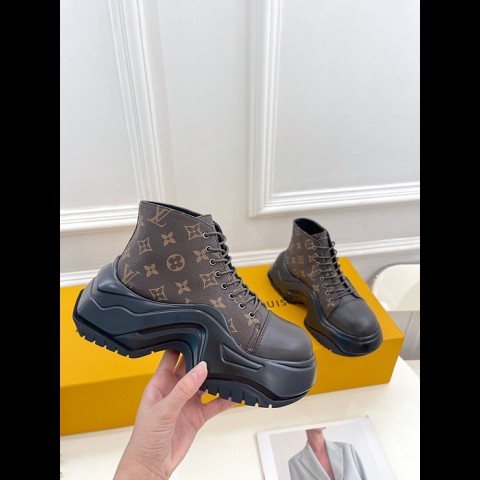 23ss lv 아치라이트 2.0 플랫폼 미드 부츠 (굽 6.5cm)