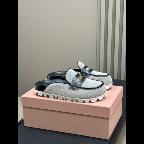 miu mi* 가죽 및 캔버스 뮬
