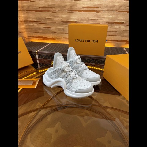 lv 아치라이트 뮬