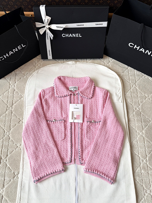 chan*l 25p 가디건 자켓