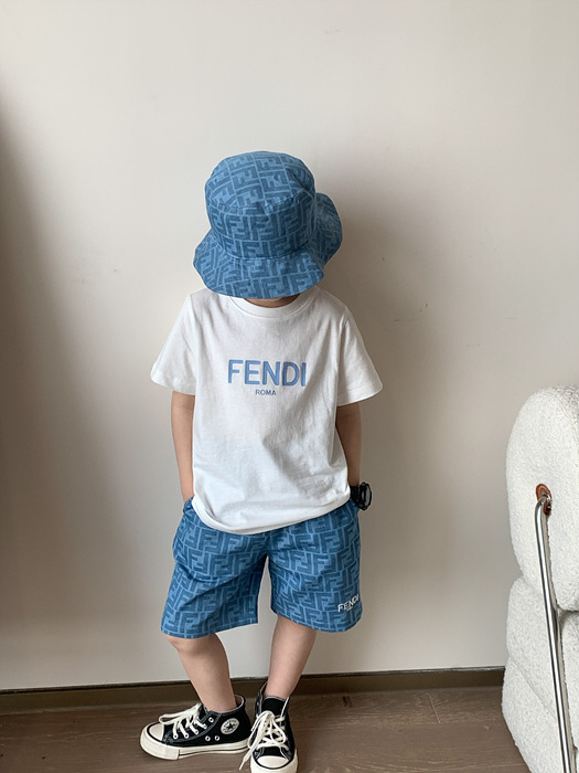 fend* 키즈 셋업