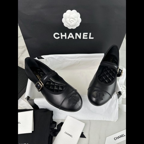chan*l 메리제인 슈즈 