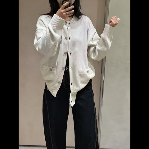 chan*l 25p 울 가디건