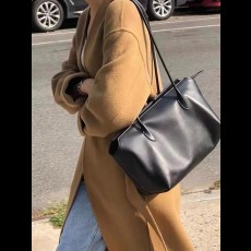 the r*w 테라스백