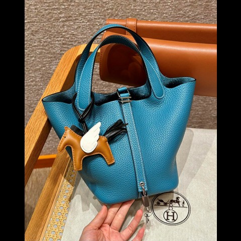 피코탄18