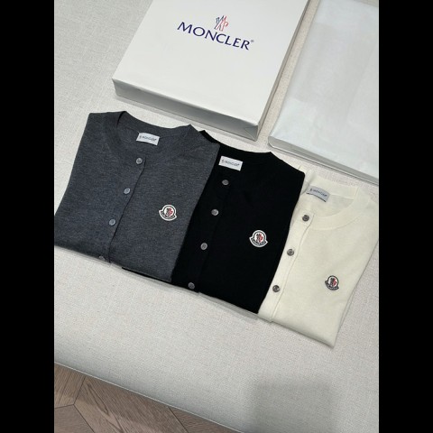 moncl*r 가디건