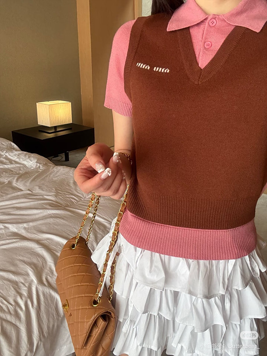 miu mi* 25ss 반팔 카라티