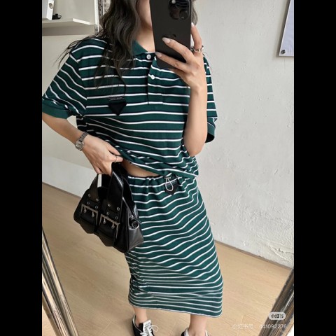prad* 스트라이프 카라 숏 슬리브