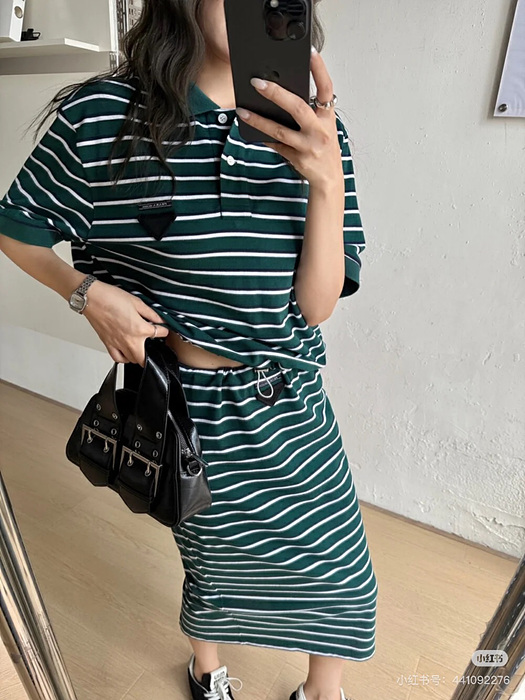 prad* 스트라이프 카라 숏 슬리브