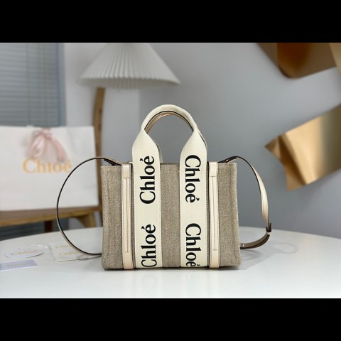 chl*e 우디백 스몰