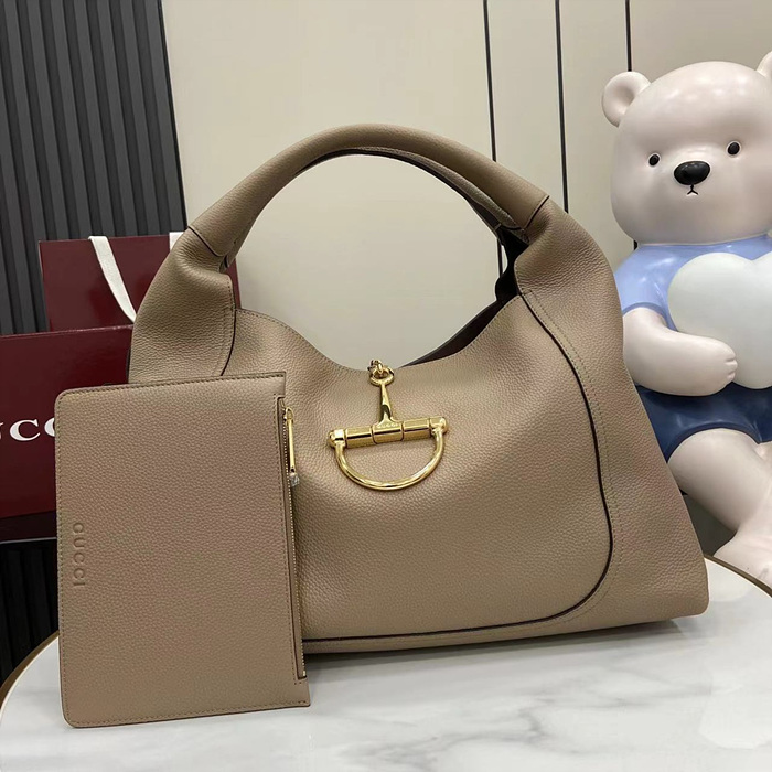 소프트빗 맥시 숄더백 837466