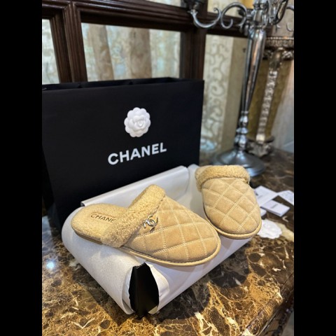 스웨이드 퀼팅 시어링 cc로고 뮬