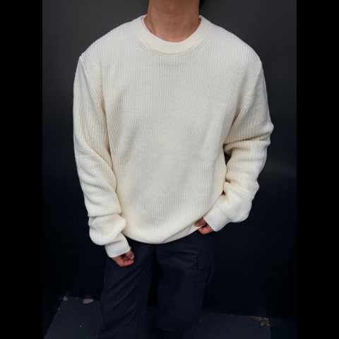 lv 라운드 스웨터